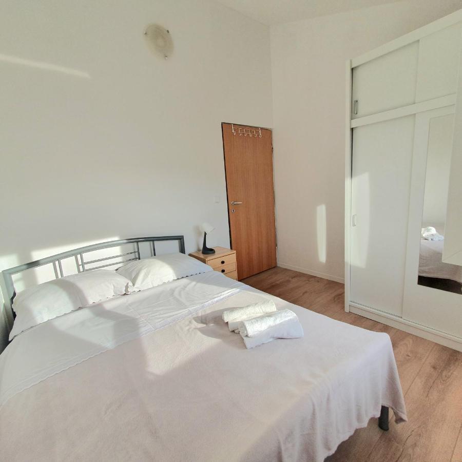 Apartment Neva